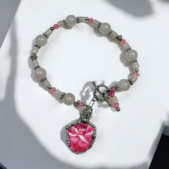 Vintage Pink Rose Quartz Bracelet W/ Upcycled Broken China Charm & 925 Toggle - Picture 1 of 15
